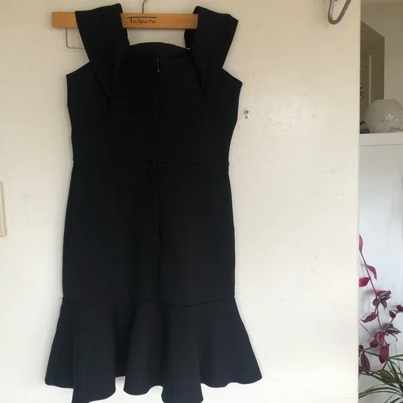 N/Nicholas Off Shoulder Ponte Mini Black Dress 2 - Picture 15 of 16